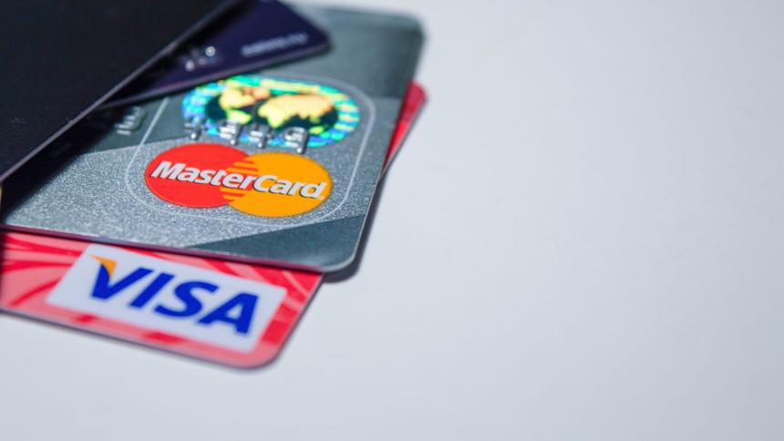 Разработано российское устройство бесконтактной оплаты