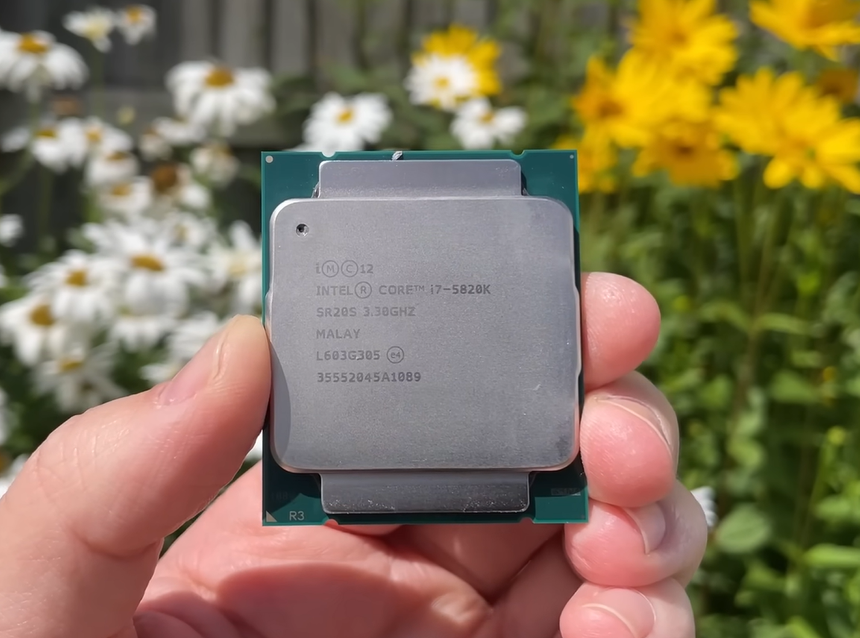 Шестиядерный Core i7-5820 вышел в 2014 г. и был бешено дорогим. Насколько он хорош сегодня