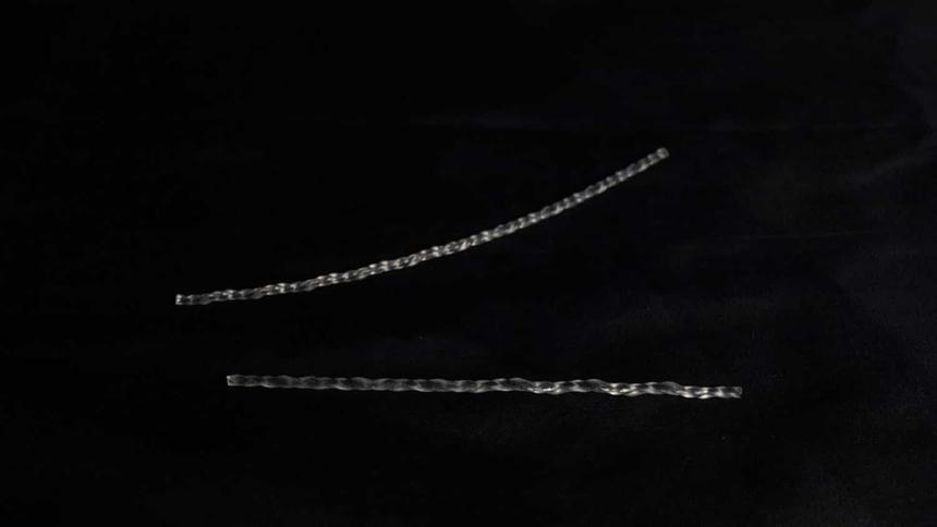 Создан «безмозглый» робот, способный преодолевать сложные препятствия