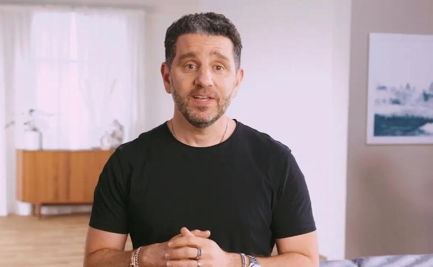 Главный разработчик Windows 11 ушёл в Amazon: он будет заниматься Alexa