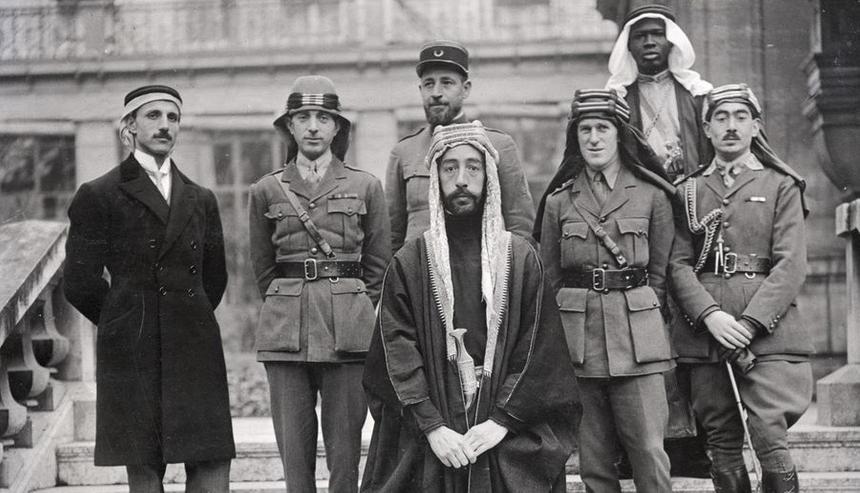 Члены арабской делегации на Версальской мирной конференции. 1919 год, начало активной фазы становления панарабских идей