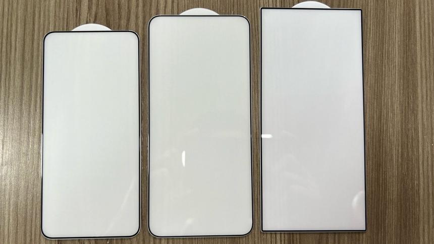 Плоский экран и почти полное отсутствие рамок: что о Samsung Galaxy S24 рассказали защитные стекла