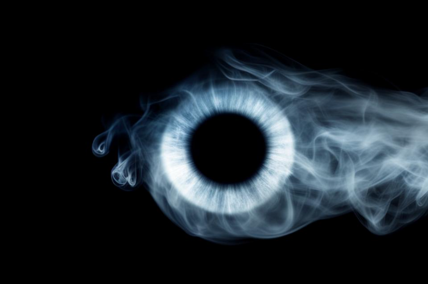 Ухудшение зрения из-за макулярной дегенерации научились лечить светом