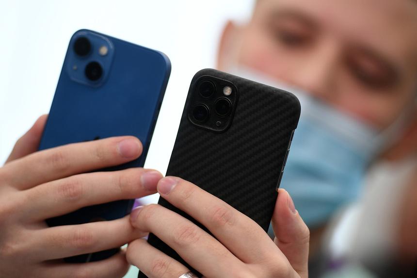 Эксперты: подержанные смартфоны станут еще популярнее к 2027 году по всему миру