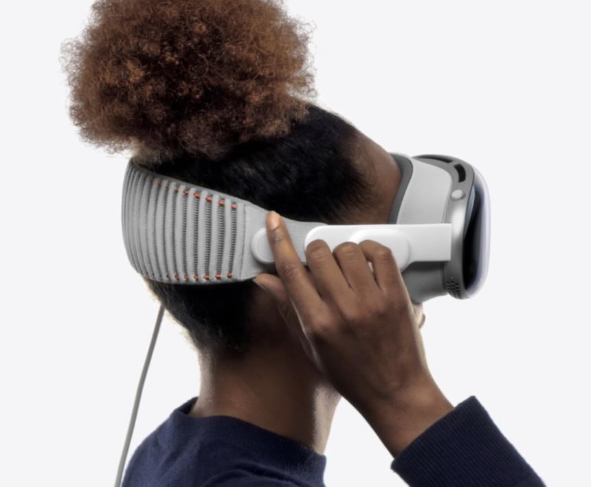 Неожиданно: таблица Менделеева оказалась самым дорогим приложением для Vision Pro