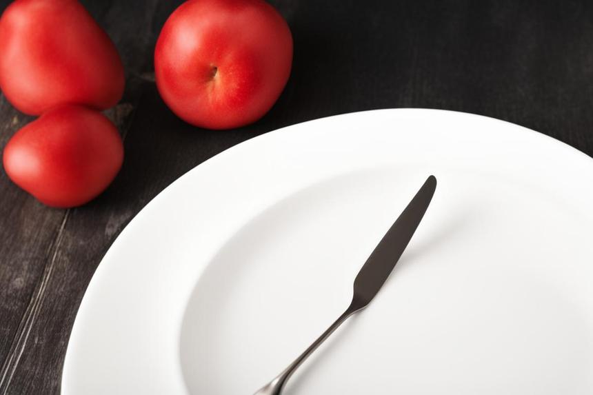 Врач предупредила об опасности интервального голодания для людей с болезнями ЖКТ