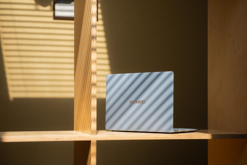 Китайский ноутбук класса «круче некуда»