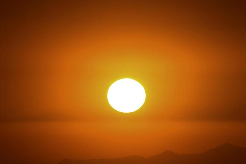 Аллерголог объяснила, как возникает аллергия на солнце и каковы симптомы