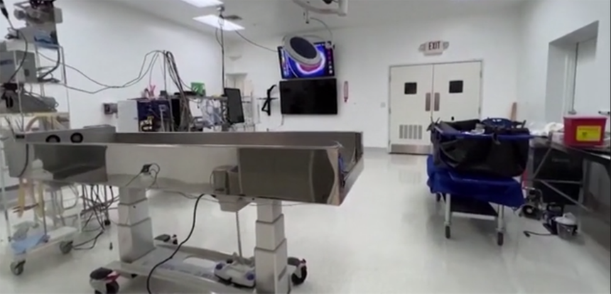 Одна из комнат подготовки компании Alcor