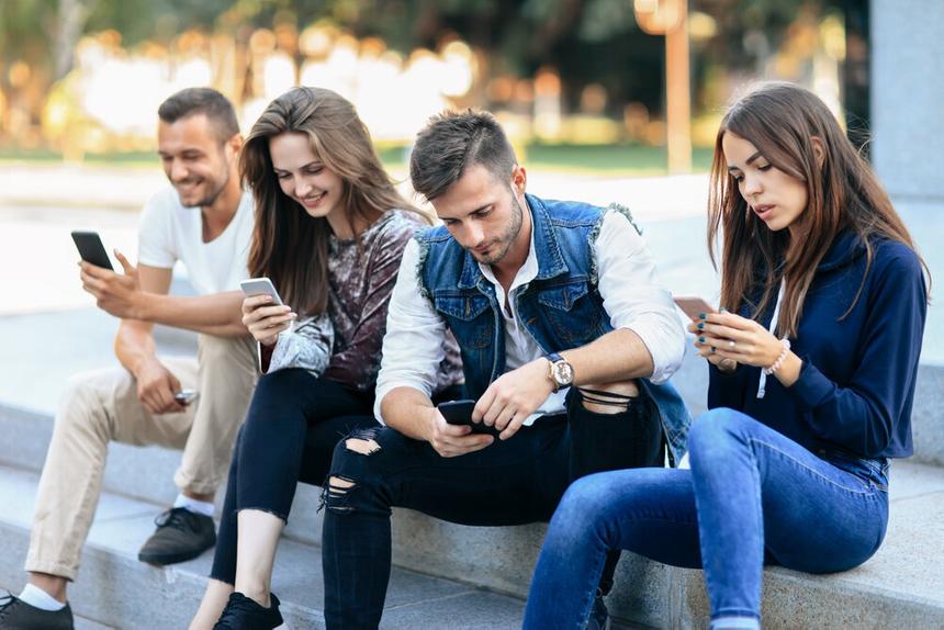 За что конкретно Telegram любят в сравнении с WhatsApp и другими конкурентами