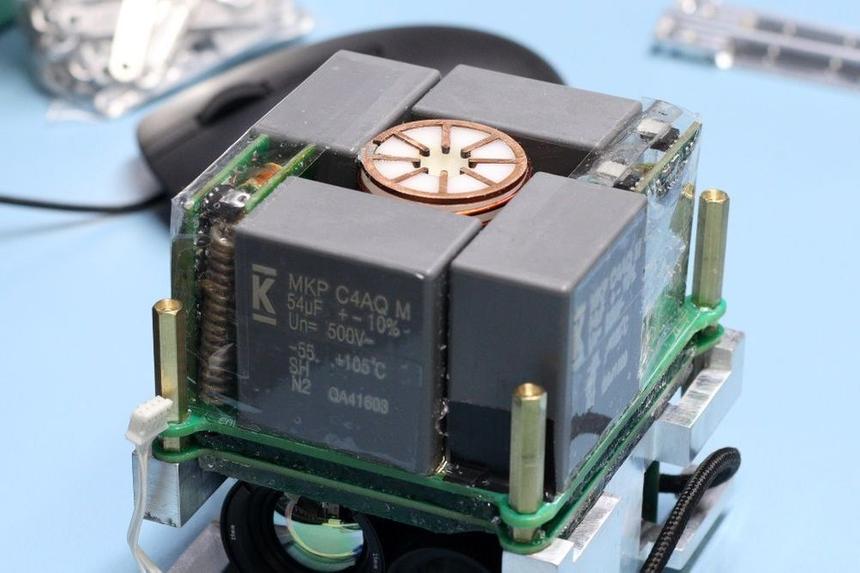 Установка VERA для кубсата СПУТНИКС