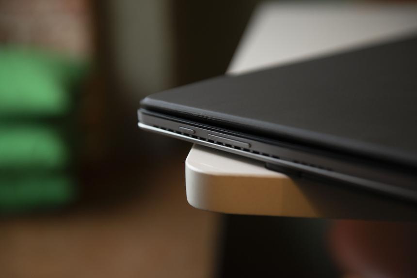 А что, если вместо ноутбука на Windows + планшета на Android взять... планшет на Windows с клавиатурой?