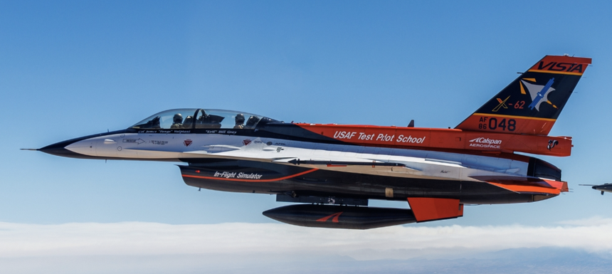 В США испытали ИИ-систему для истребителей X-62A