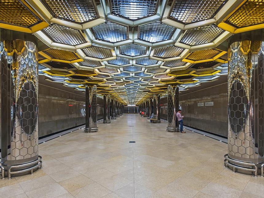 В Екатеринбурге появилась возможность оплачивать поездки в метро «улыбкой»