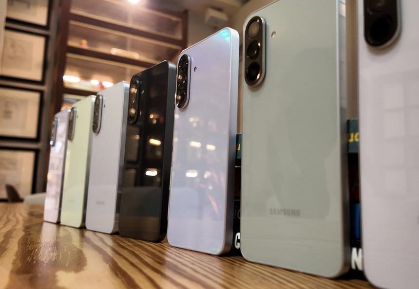 Samsung выпустила оснащённые ИИ Galaxy A56, A36 и A26