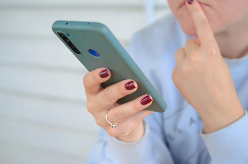 В банковском приложении ВТБ появилась возможность сброса активных сессий одной кнопкой