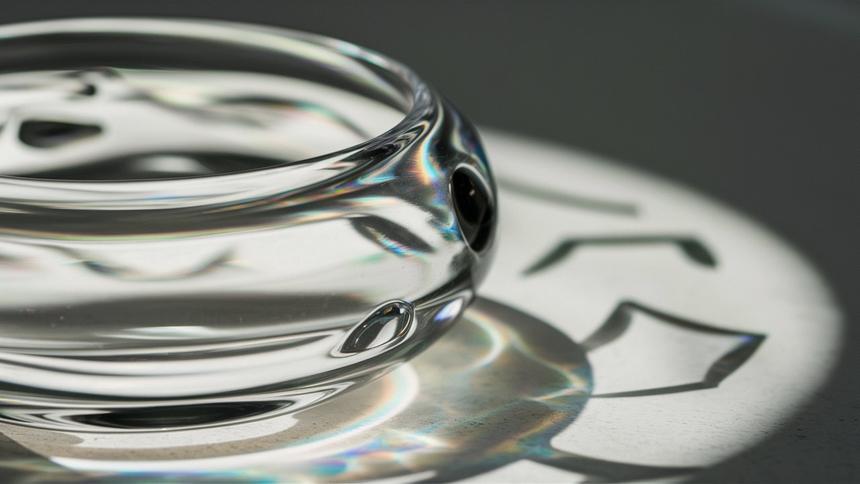 Российские ученые создали новые «умные стекла»