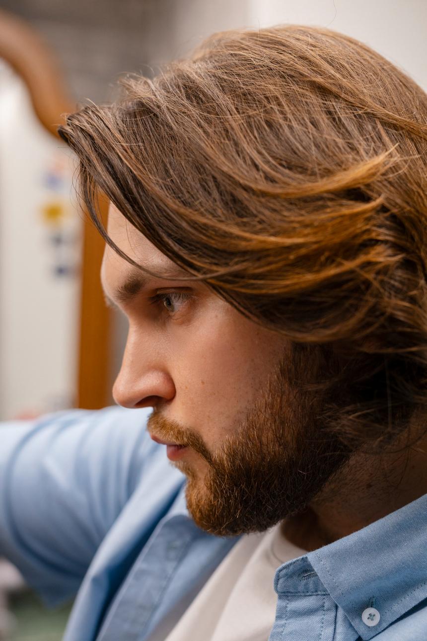 Эксперт назвала продукты, которые помогут укрепить волосы