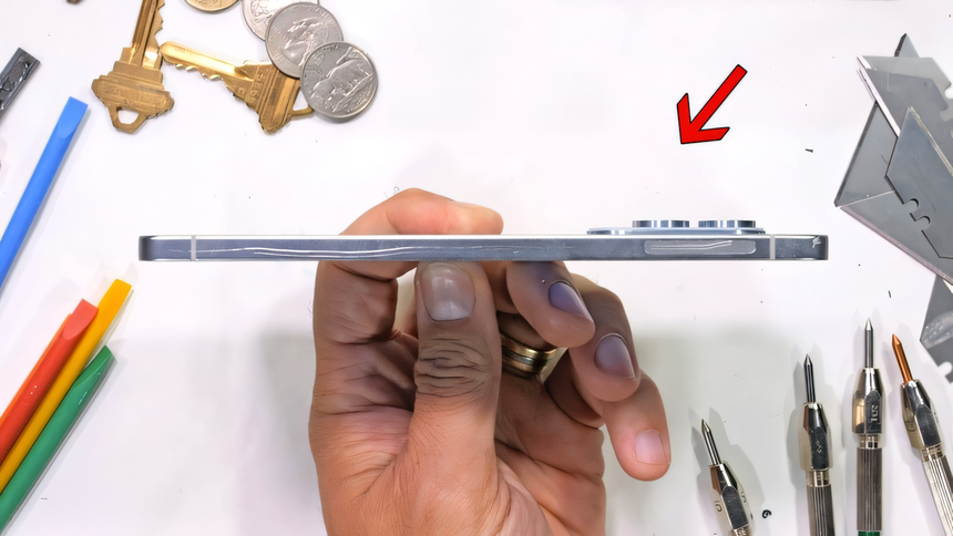 Ультратонкий Galaxy S25 Edge оказался неожиданно прочным, даже в руках JerryRigEverything