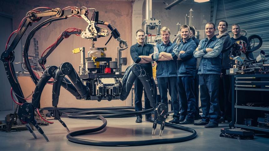 Huawei: к 2030 году в мире будет почти 3 миллиарда ИИ-роботов для дома и заводов