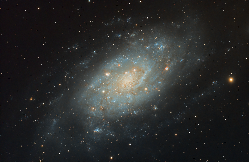 NGC 2403