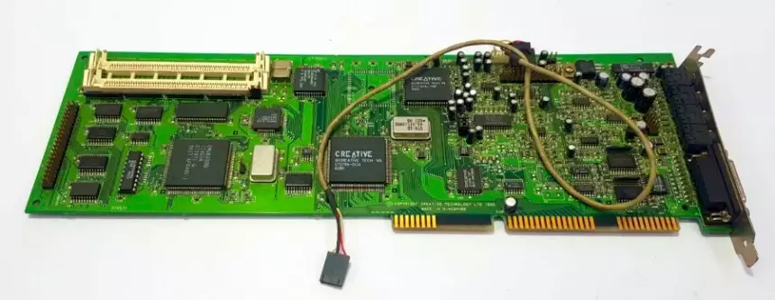 В Linux исправили баг с 30-летней звуковой картой Sound Blaster AWE32