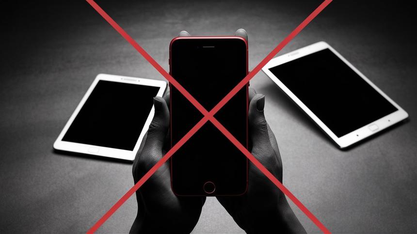 Эксперты: Apple пора выпустить складной iPhone — Android уже освоил технологии