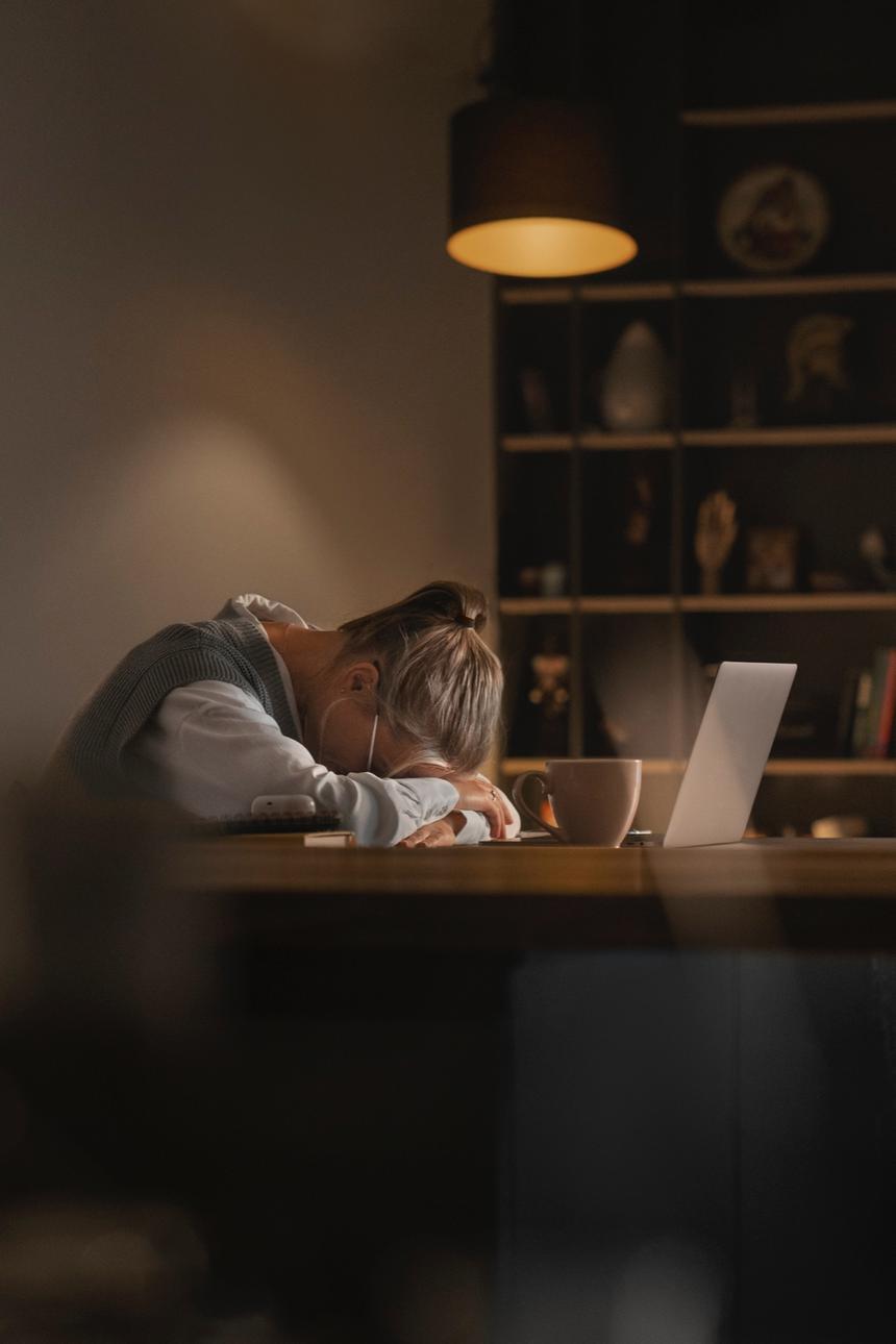 По глазам вижу: нейросеть теперь определит устали вы или нет по одному взгляду