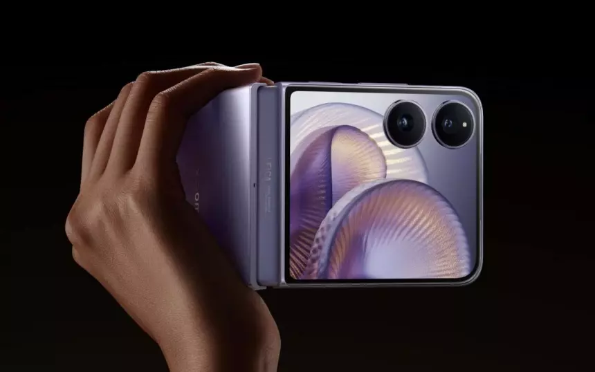 Знакомый дизайн, лучше во всём: представлена раскладушка Xiaomi MIX Flip 2