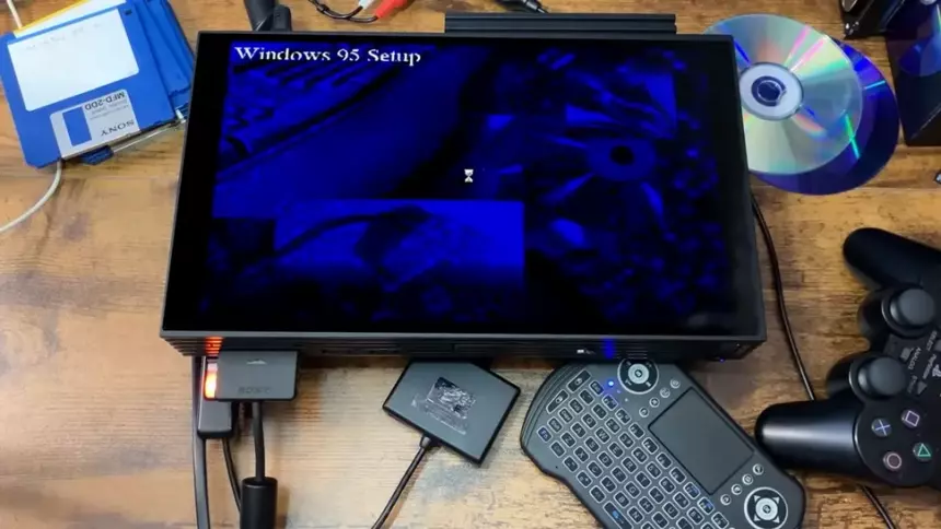 Гик запустил Windows 95 на PlayStation 2