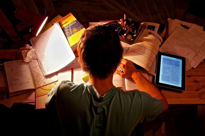 Как технологии меняют психотерапию: от трекера стресса до VR-релаксации