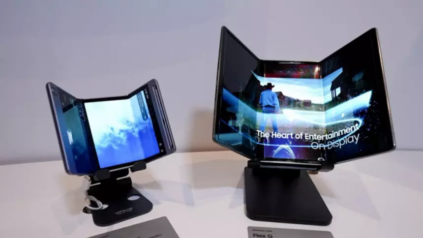 SamMobile: трикладушки не станут массовыми, пока в игру не вступит Samsung