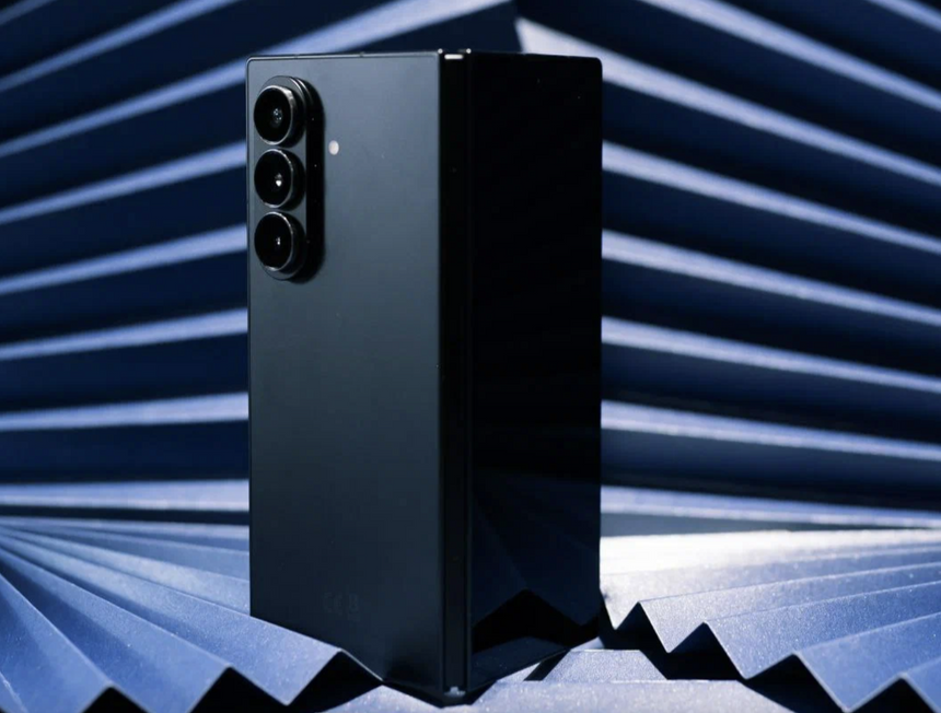 В М.Видео-Эльдорадо стартовали продажи смартфонов Samsung Galaxy Z Flip7 и Fold7