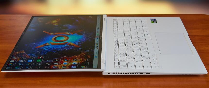 MacBook Pro для геймеров: HONOR MagicBook Pro 16 HUNTER 2025