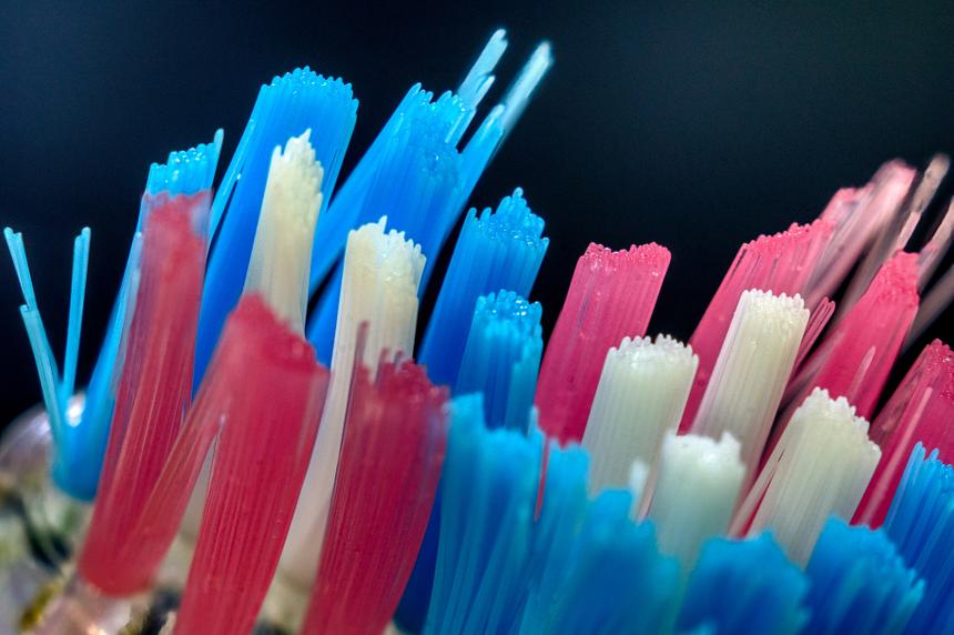 3D-зубные щетки: прорыв в гигиене или опасная иллюзия?