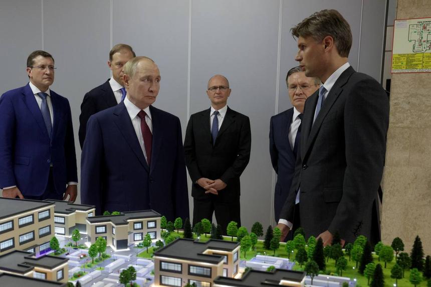 Путину представили проект научно-образовательного кластера для ядерных технологий