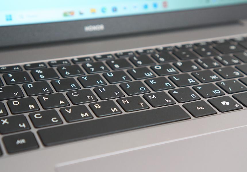 HONOR MagicBook X16 AMD: быстрый и вменяемый по цене 16" ноут для дома, но не для поездок