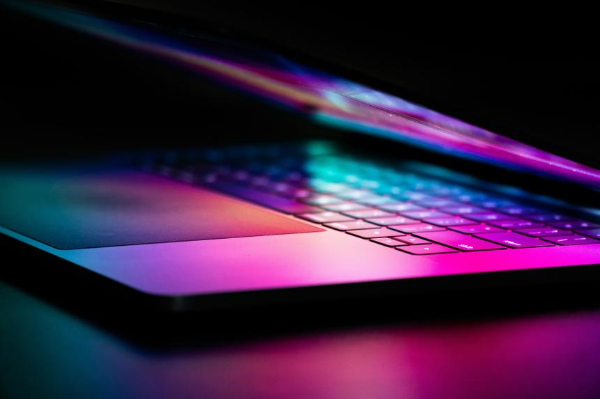 Aliexpress назвал топ-10 самых популярных ноутбуков в России до 50 тысяч рублей