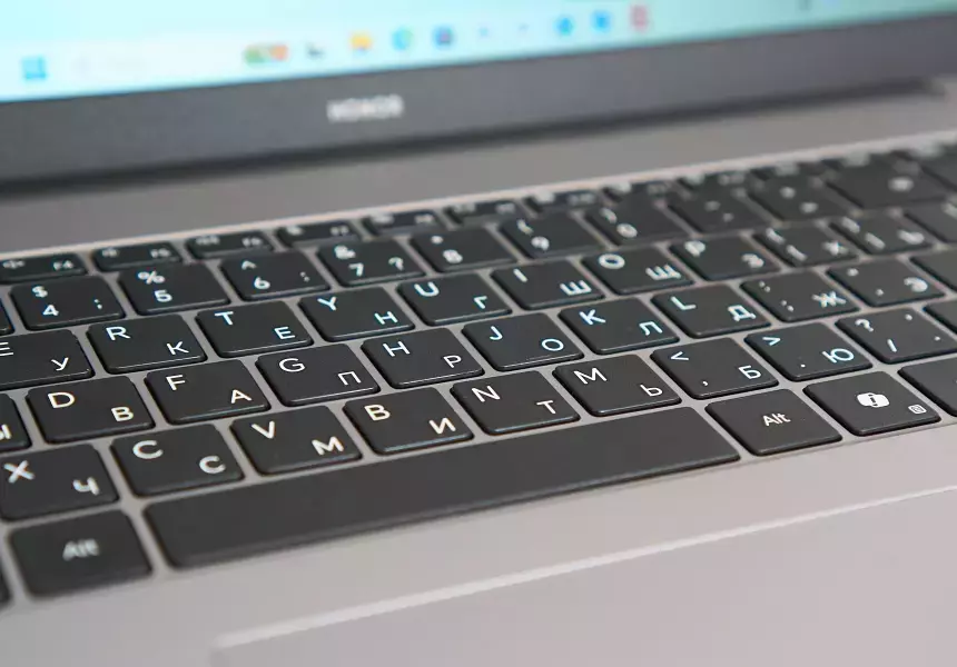 Сравнение ноутбуков HONOR 2025 года: разбираем плюсы и минусы каждой модели