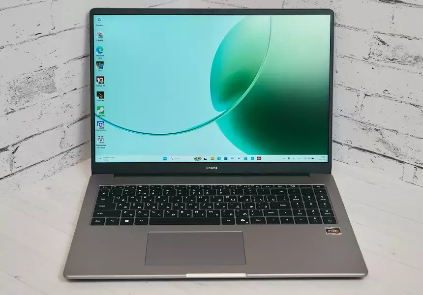 HONOR MagicBook X16 AMD