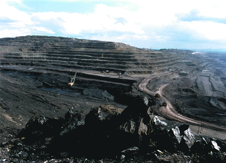 Новак поручил нескольким министерствам проработать меры развития угольной отрасли