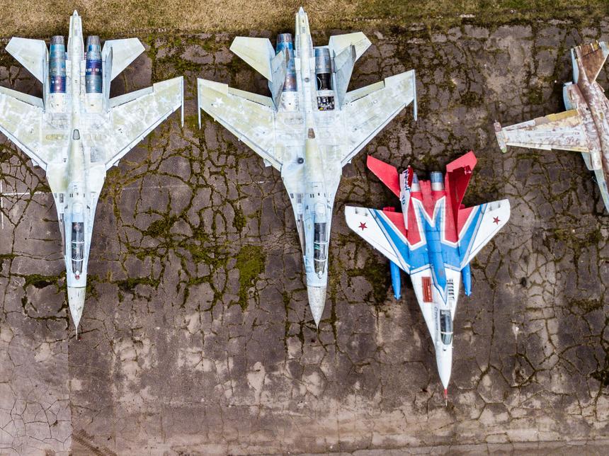 МиГ-35 на фоне Су-35