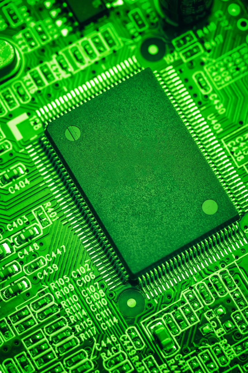 Nvidia вложит 11 млрд фунтов стерлингов в развитие британских «фабрик ИИ»