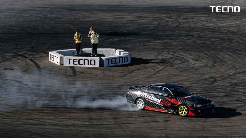 Tecno Camon 40 Pro 5G выдержал падение из гоночного Porsche и продолжил снимать на скорости 120 км/ч