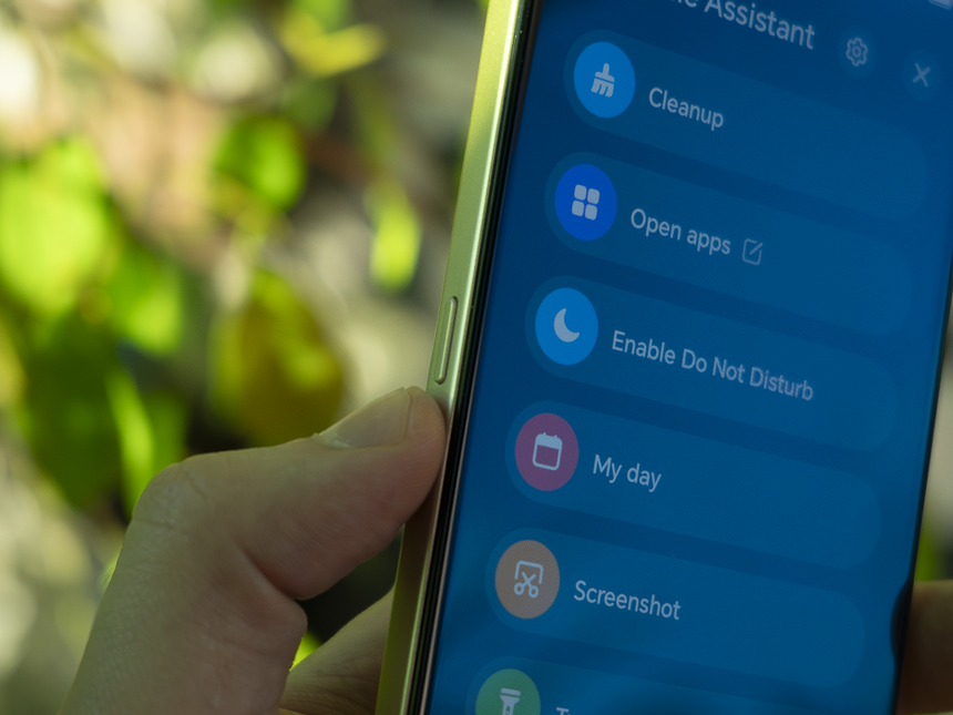 Недорогой «породистый» смартфон с 6500 мАч и Google-сервисами, который не боится падений и воды