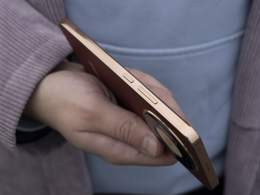 HONOR X9d: тонкий ударопрочный смартфон с водозащитой и аккумулятором на 8300 мАч