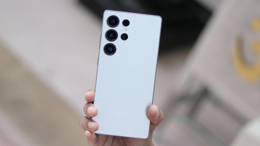 Samsung делает ставку на Galaxy S26 Ultra: производство модели начнется в декабре