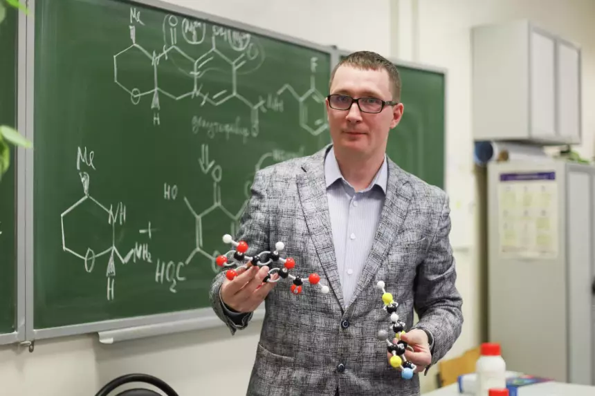 Уральские учёные создали органические и безопасные для живой ткани красители