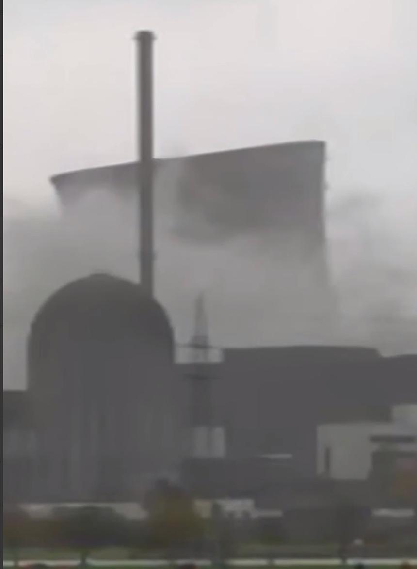 В Германии взорвали крупнейшую АЭС ради новой энергетики