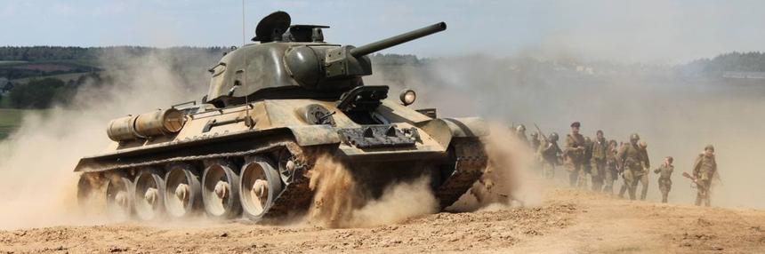 Т-34 с башней типа "гайка", это основной тип этих машин в 1942 – 1943 годах